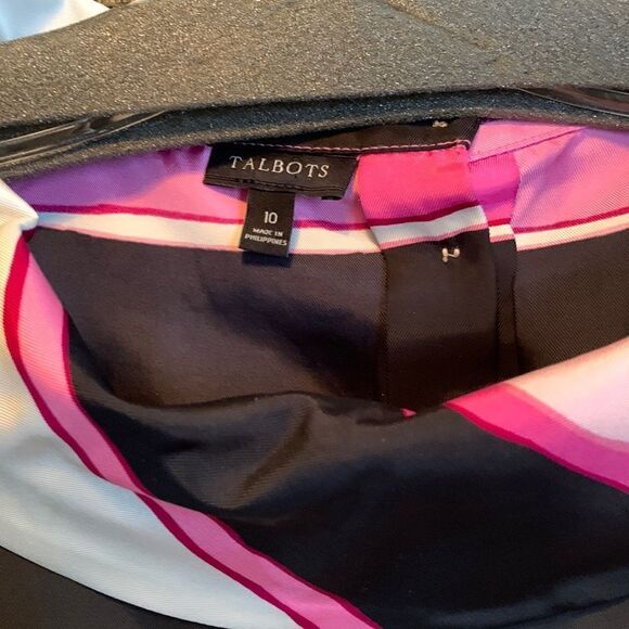 Talbots size 10 sleeveless multicolor striped pink/black blouse - Picture 3 of 9